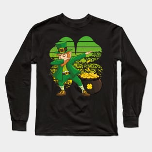 Dabbing Leprechaun St. Patricks Day Vintage Retro Clover Shamrock Long Sleeve T-Shirt